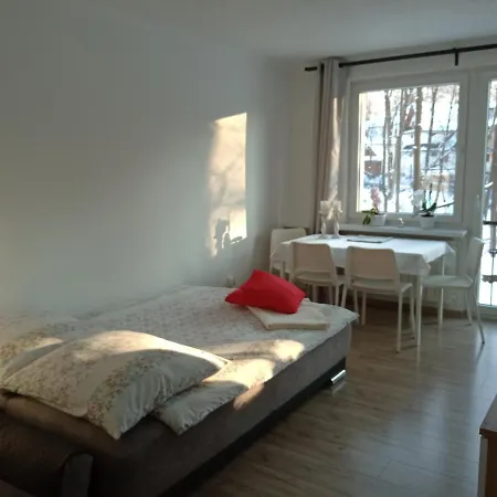Apartament Zuzia Apartment *